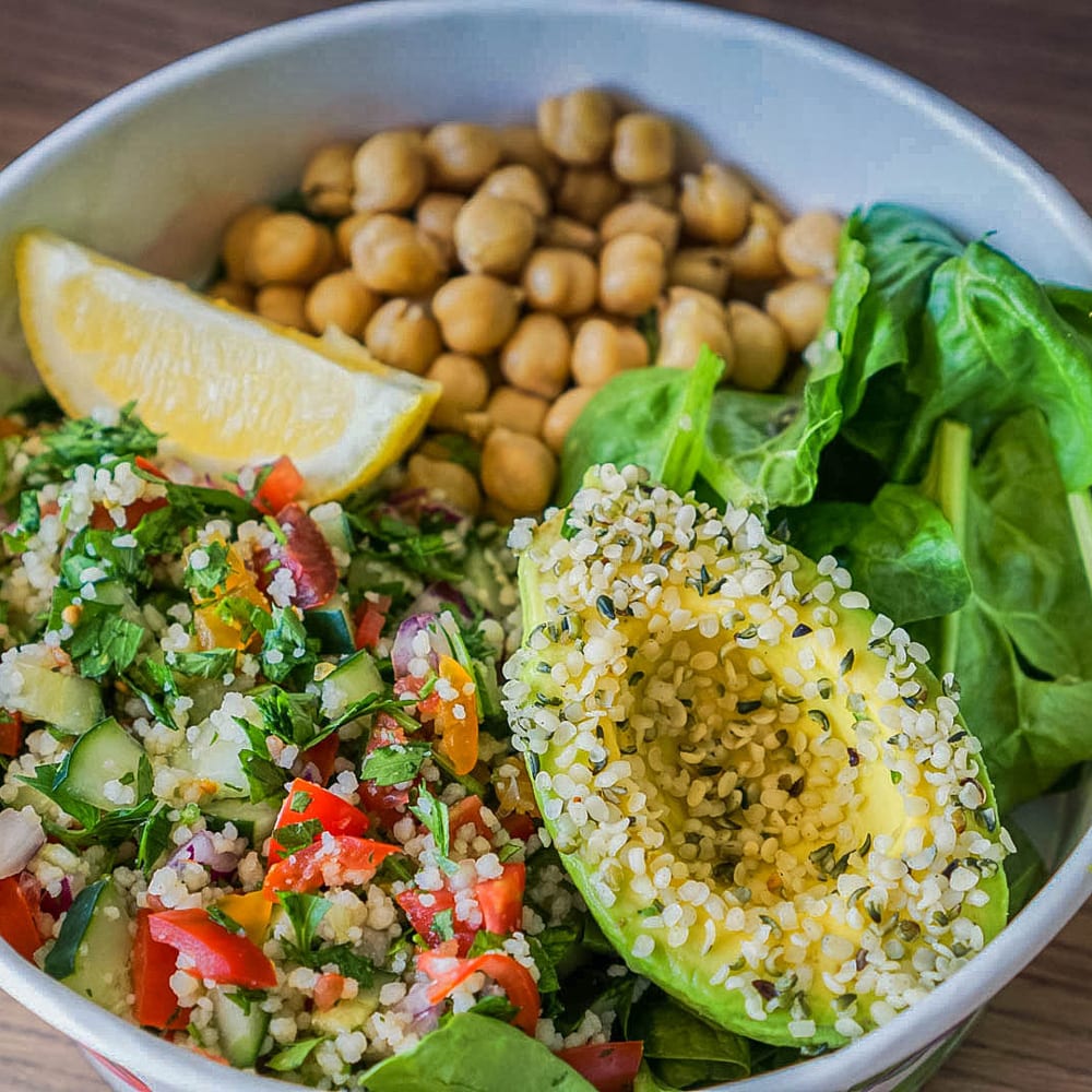 Tempeh Quinoa Salad (with pita bread) Super Be Juicery